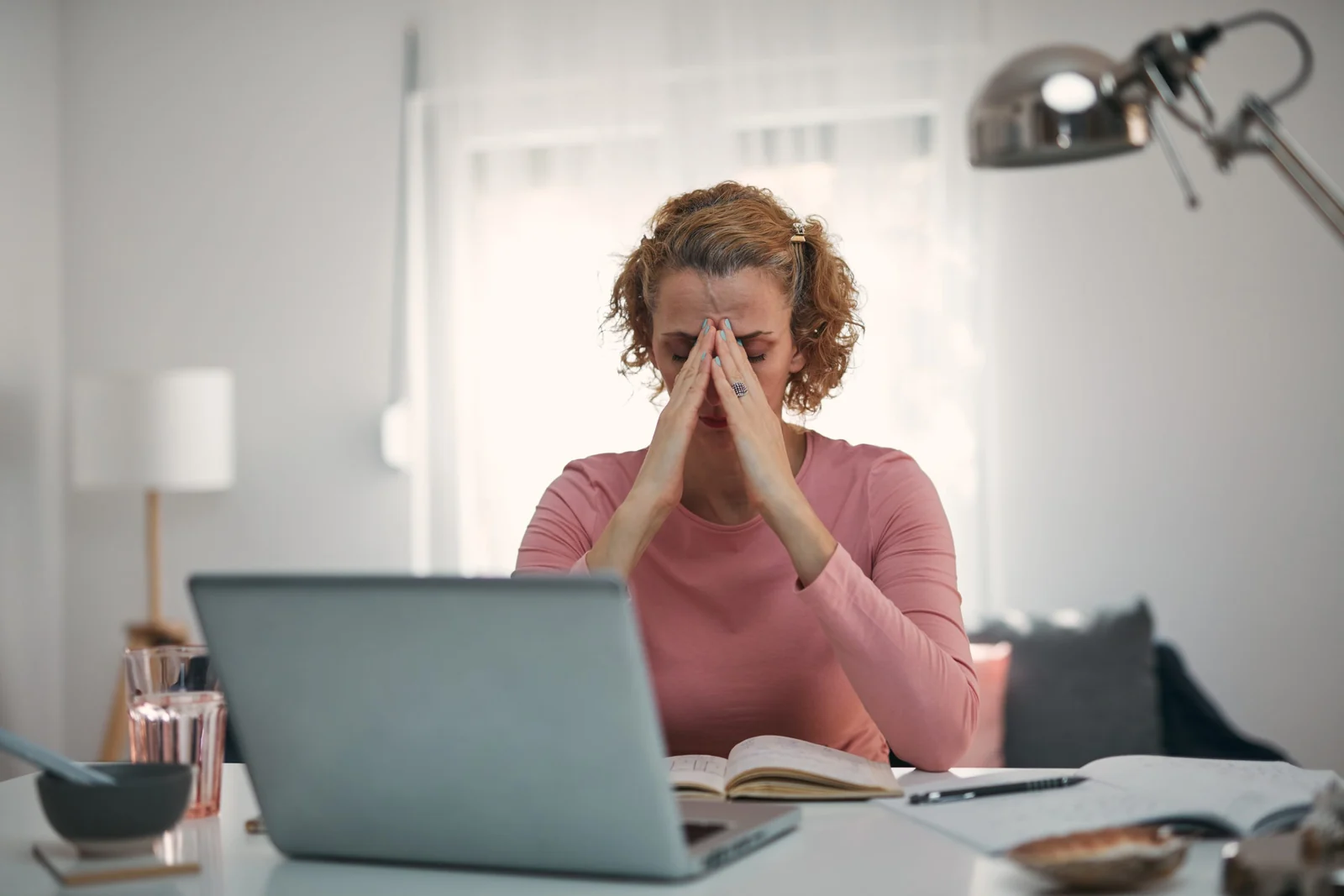 Cómo gestionar una situación de favoritismo en el trabajo con estas 7 estrategias